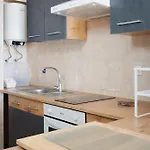 Yourhouse Casana 公寓