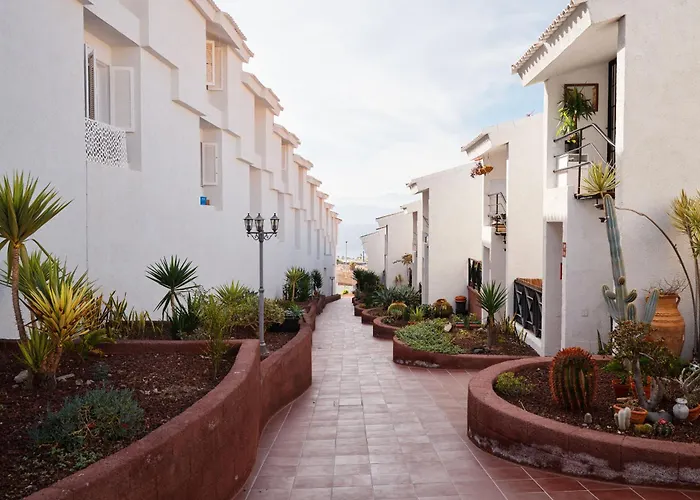 Yourhouse Casana * 阿德耶