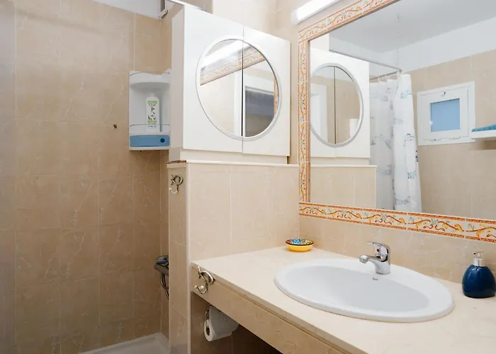 Yourhouse Casana أذيخي