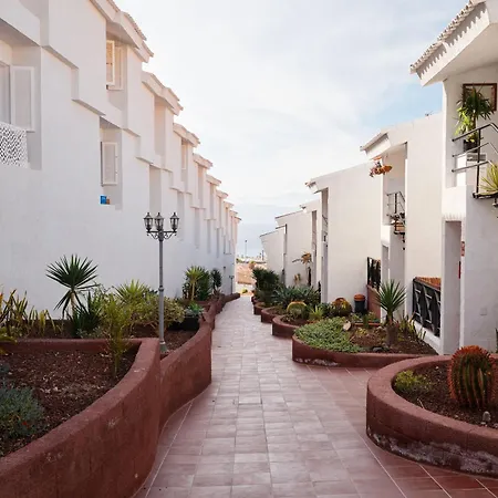 Yourhouse Casana * Costa Adeje (Tenerife)